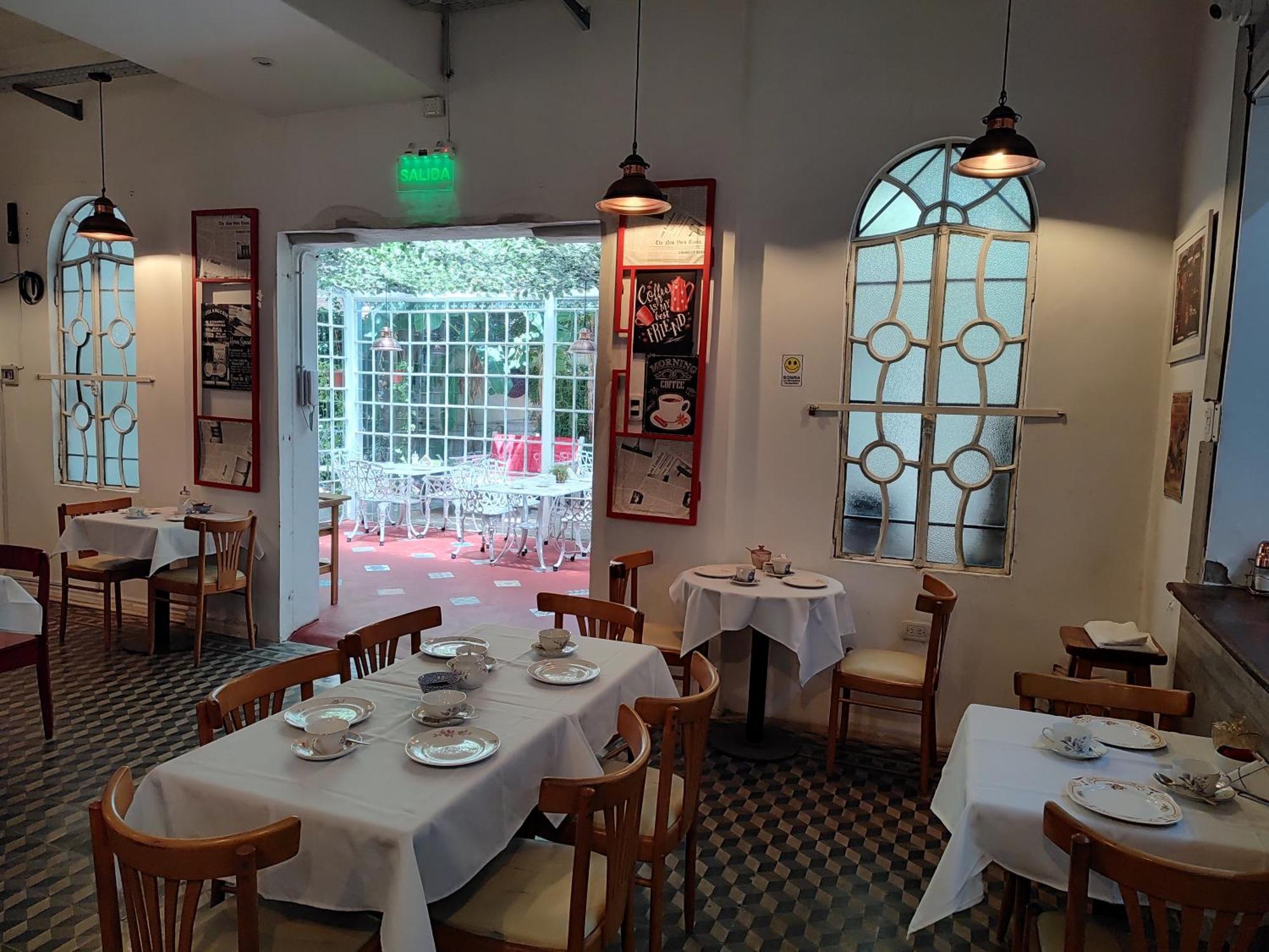 Hotel Boutique Casablanca Adrogue Bagian luar foto